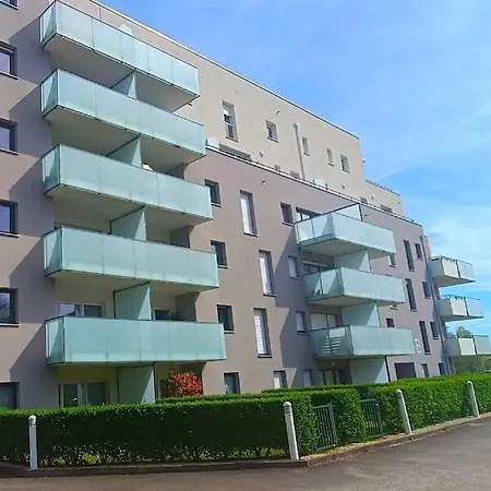 Apartament Central, Vue Sur Le Parc, Parking Prive Gratuit Caen