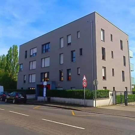 Central, Vue Sur Le Parc, Parking Prive Gratuit * Caen